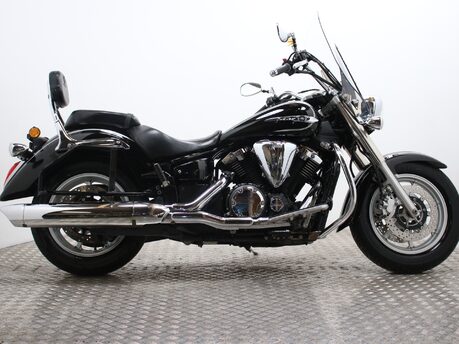 Yamaha XVS1300 MIDNIGHT STAR