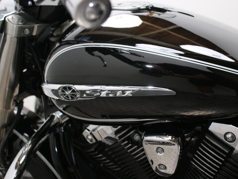 Yamaha XVS1300 MIDNIGHT STAR 30