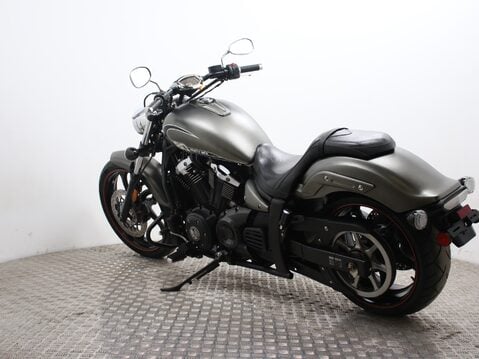 Yamaha XVS1300 XVS1300 CUSTOM 9