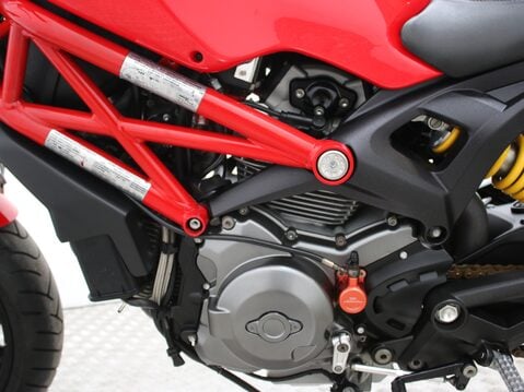 Ducati Monster 796 MONSTER 796 ABS 27