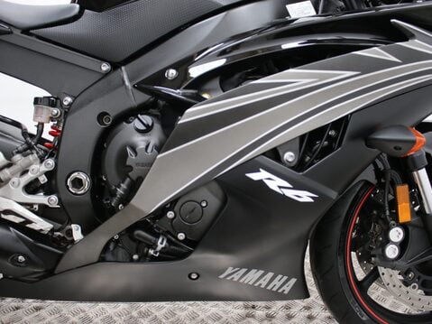 Yamaha R6 YZF-R6 21