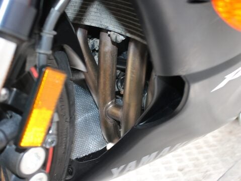Yamaha R6 YZF-R6 32