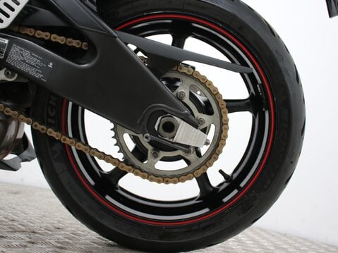 Yamaha R6 YZF-R6 28