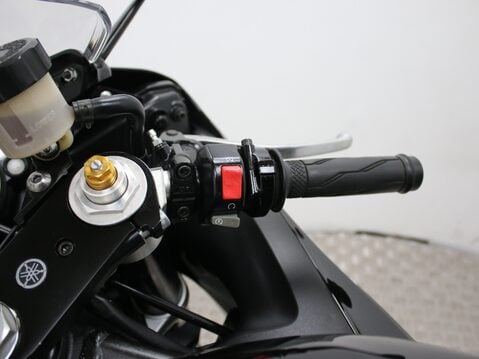 Yamaha R6 YZF-R6 17