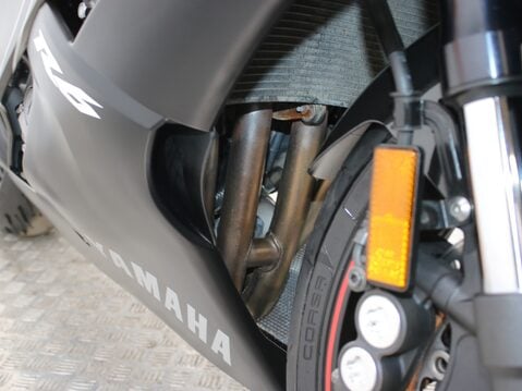 Yamaha R6 YZF-R6 20