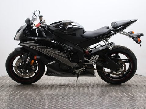 Yamaha R6 YZF-R6 8