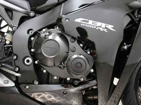 Honda CBR1000RR Fireblade CBR 1000 RR FIREBLADE 23