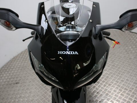 Honda CBR1000RR Fireblade CBR 1000 RR FIREBLADE 17