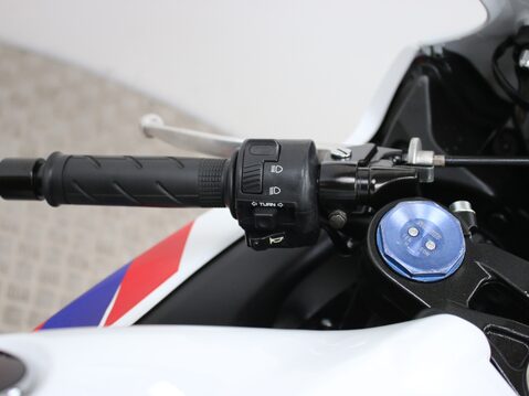 Honda CBR1000RR Fireblade CBR 1000 RR FIREBLADE 27