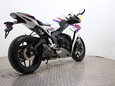 Honda CBR1000RR Fireblade CBR 1000 RR FIREBLADE 12