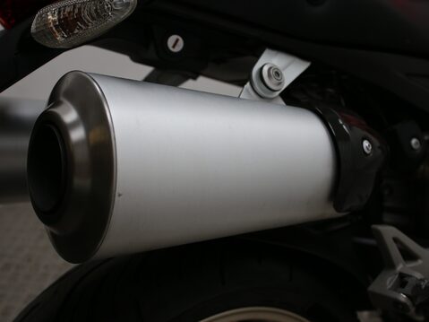 Ducati Monster 1100 M1100 S 23