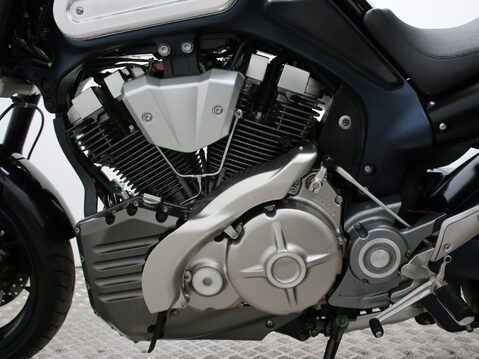 Yamaha MT-01 MT-01 27