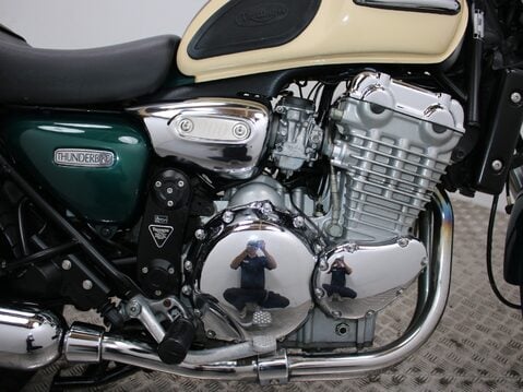 Triumph Thunderbird 900 THUNDERBIRD 18