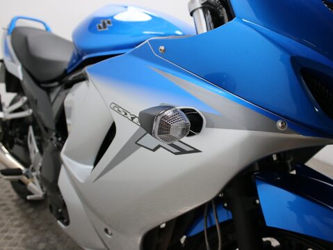 Suzuki GSX650 GSX650FA L0 23