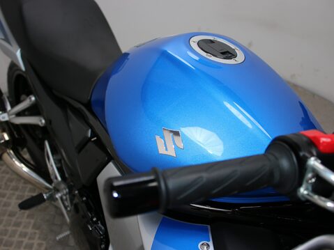 Suzuki GSX650 GSX650FA L0 21