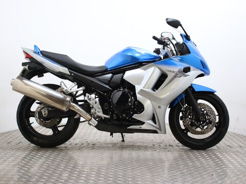 Suzuki GSX650 GSX650FA L0 