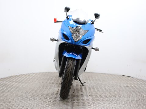 Suzuki GSX650 GSX650FA L0 5