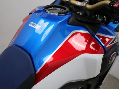 Honda CRF1000L Africa Twin CRF 1000 A-K AFRICA TWIN 27
