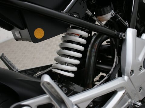 BMW G310R G 310 R 24