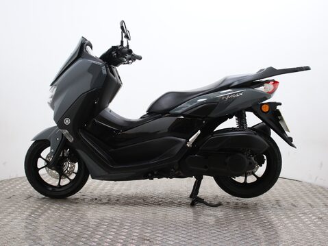 Yamaha Nmax 125 GPD125-A ABS 8