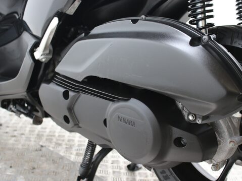 Yamaha Nmax 125 GPD125-A ABS 33