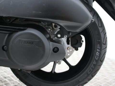 Yamaha Nmax 125 GPD125-A ABS 34
