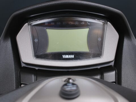 Yamaha Nmax 125 GPD125-A ABS 18