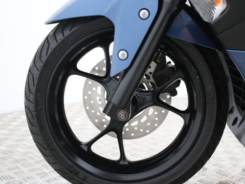 Yamaha Nmax 125 GPD125-A ABS 27