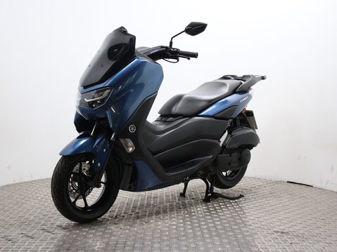 Yamaha Nmax 125 GPD125-A ABS 6