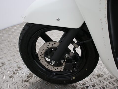 Suzuki Address 125 24