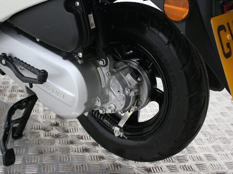 Suzuki Address 125 27