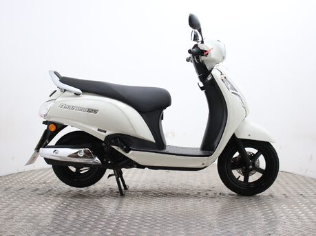 Suzuki Address 125 