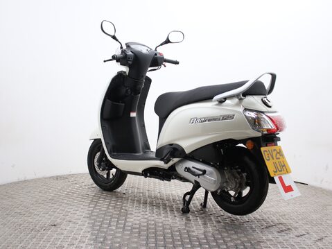 Suzuki Address 125 9