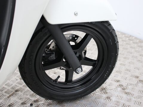 Suzuki Address 125 18