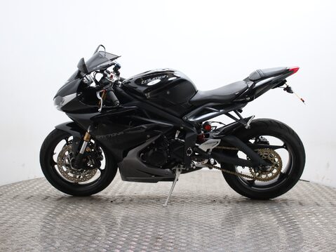 Triumph Daytona 675 DAYTONA 675 ABS 8