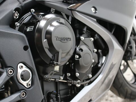 Triumph Daytona 675 DAYTONA 675 ABS 22