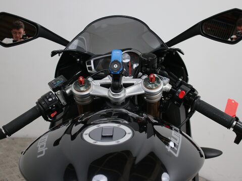 Triumph Daytona 675 DAYTONA 675 ABS 14