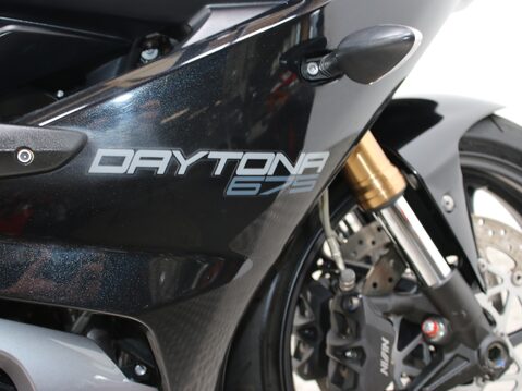 Triumph Daytona 675 DAYTONA 675 ABS 20