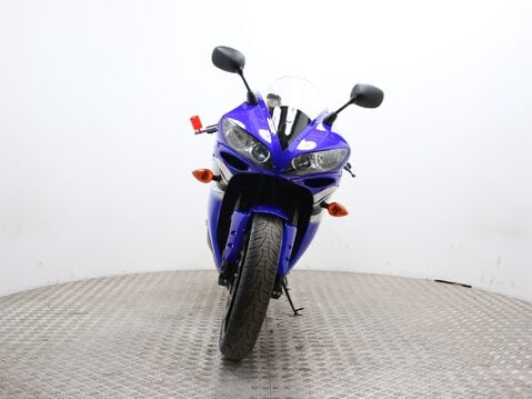 Yamaha R1 5