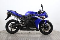 Yamaha R1 