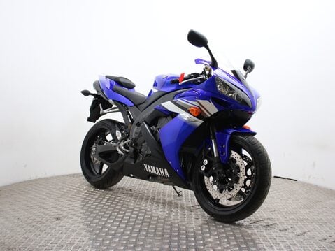 Yamaha R1 3