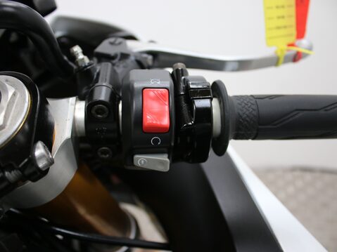Yamaha R6 YZF R6 (09MY) 18