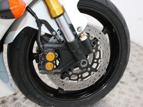 Yamaha R6 YZF R6 (09MY) 17
