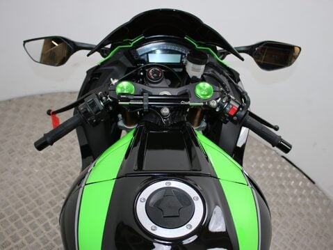 Kawasaki Ninja ZX-10R ZX 1000 JBF 14