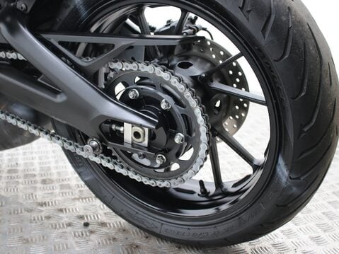 Yamaha XSR900 60th Anniversary Edition 27