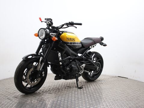 Yamaha XSR900 60th Anniversary Edition 6
