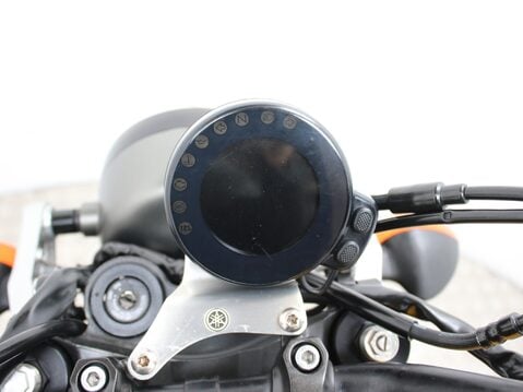 Yamaha XSR900 60th Anniversary Edition 15