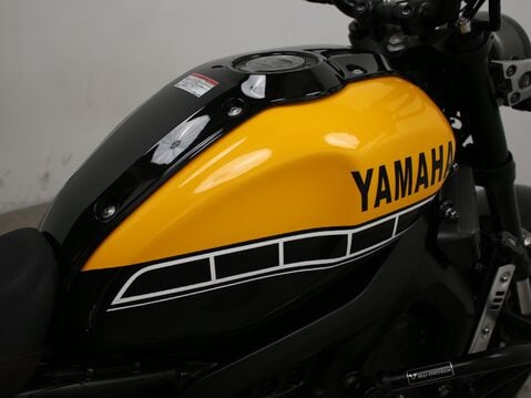 Yamaha XSR900 60th Anniversary Edition 20