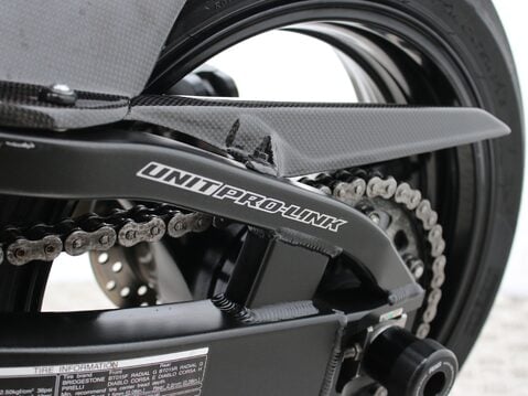Honda CBR1000RR Fireblade CBR 1000 RR-6 27