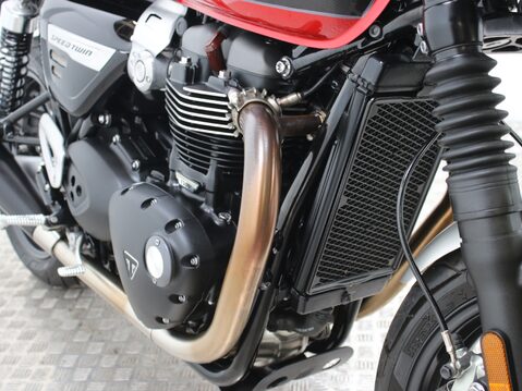 Triumph Speed Twin SPEED TWIN 1200 32